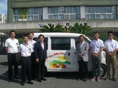 守山市へ軽乗用車寄贈